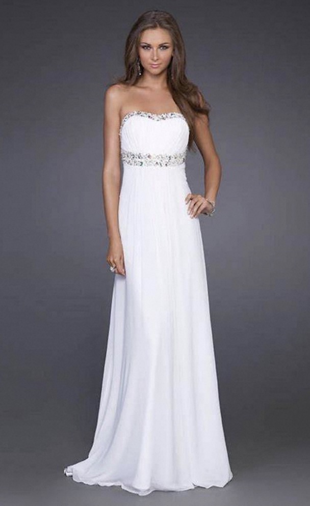 White Long Dresses for Women: Elegance in Simplicity