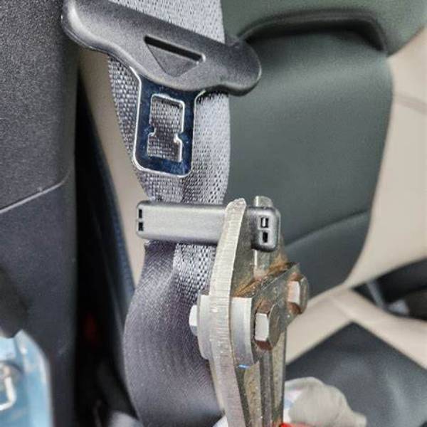 bronco seat belt recall