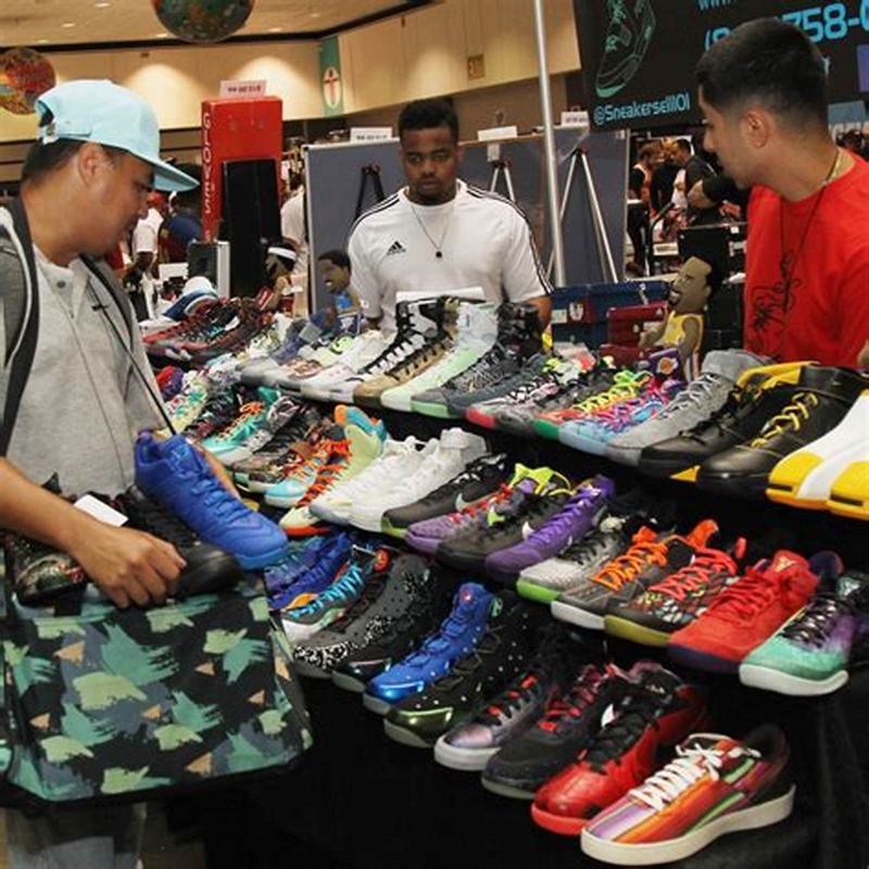 Sneaker convention