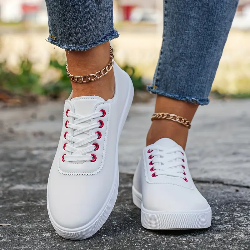 womens white sneaker