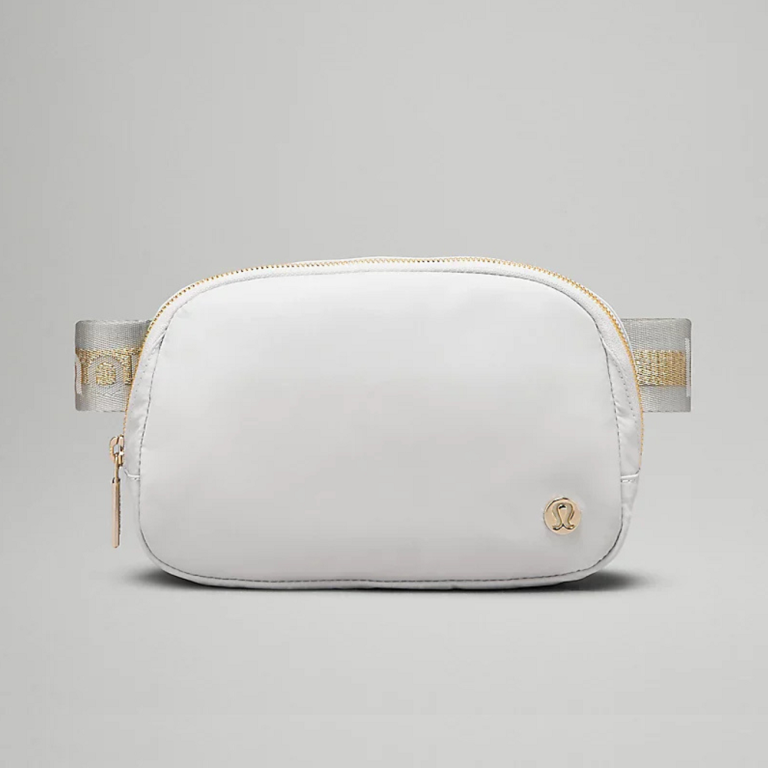 Everywhere Belt Bag: Must-Have Features for Everyday Use
